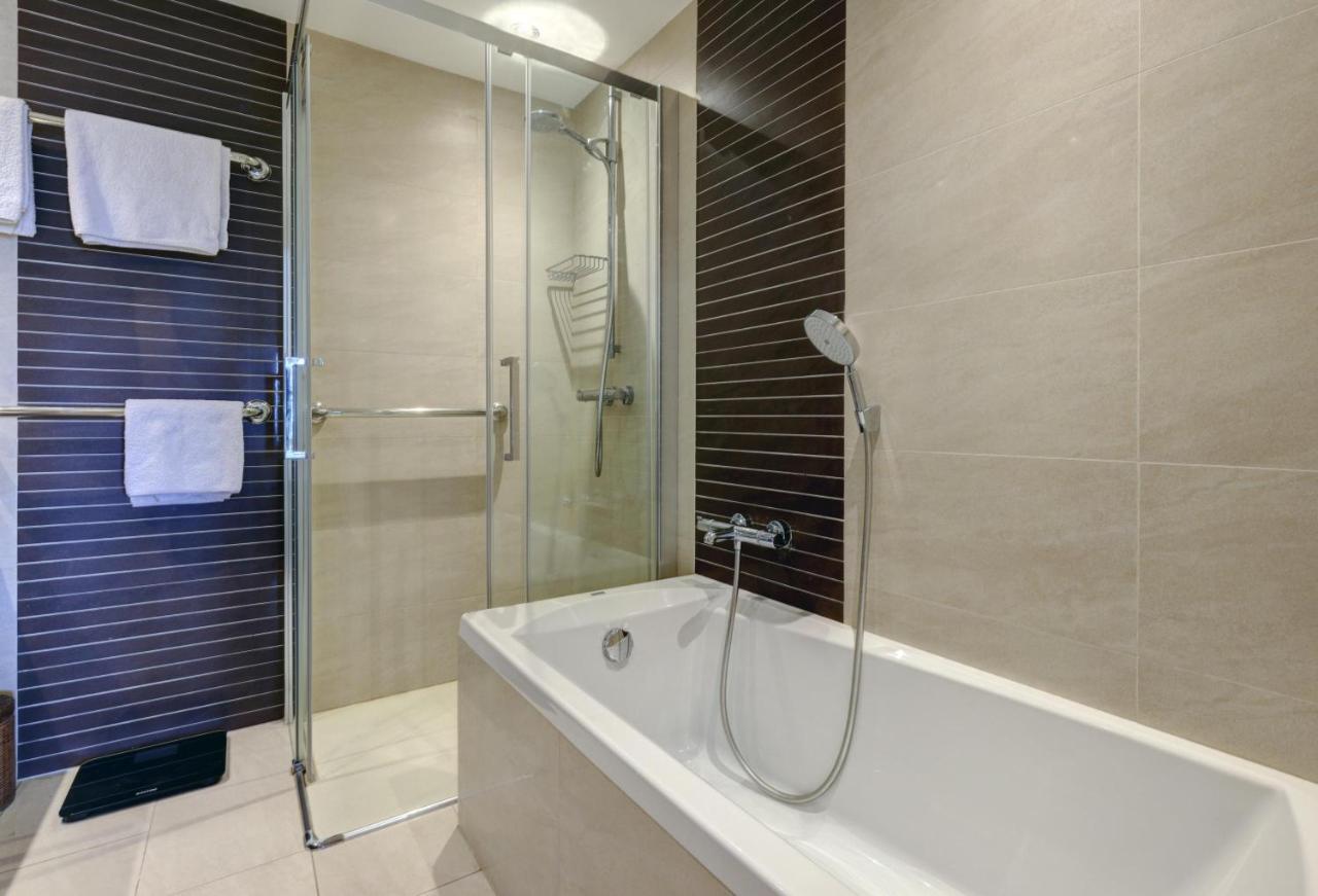 Apartment - Car Included Estepona Buitenkant foto